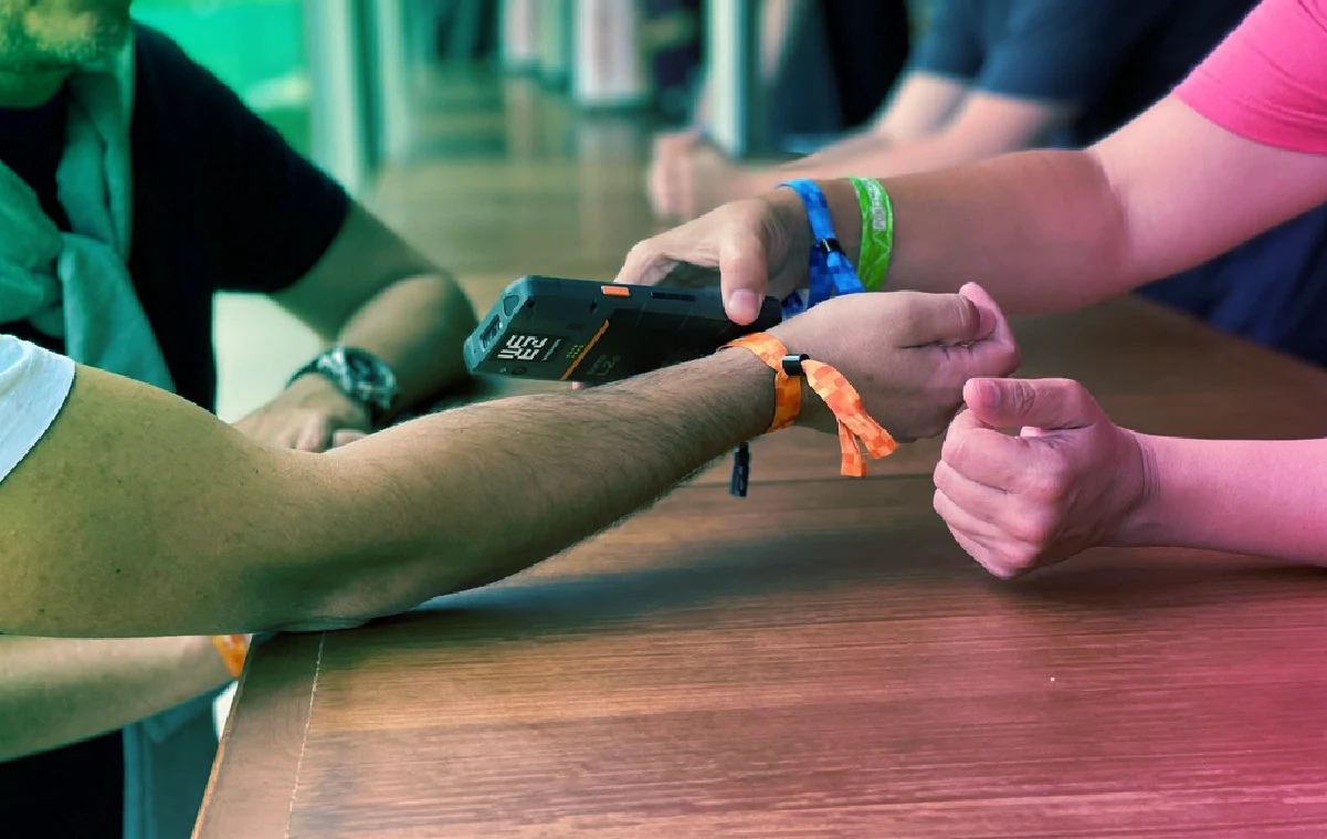 rfid bracelets for ticketign access